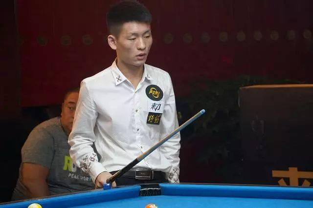 退役多年 退役多年