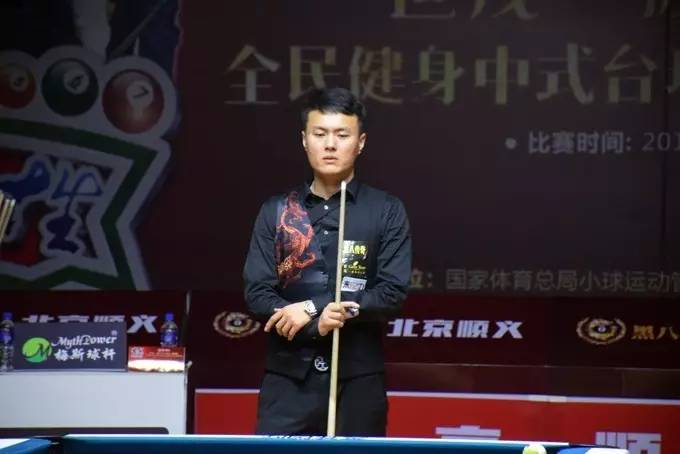 会中引起世 会中引起世